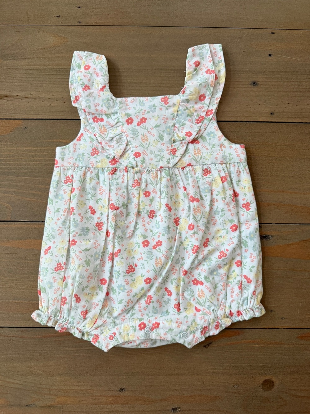 Janie and Jack White Floral Baby Romper - 0-3 Months